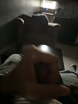 familia0210 online show from December 4, 3:32 pm