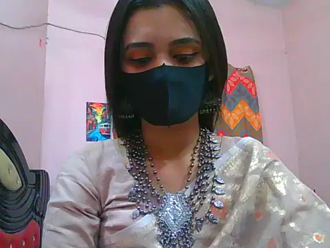 night queeen7 online show from February 2, 6:50 pm