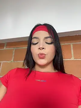 Snapshot of ArieliciousXXX chatting on April 18, 1:15 pm ArieliciousXXX online show from April 18, 1:15 pm