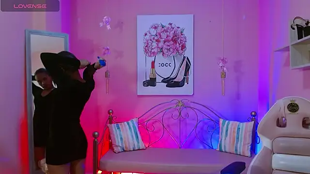 ingrid03 taffur online show from April 14, 6:58 pm