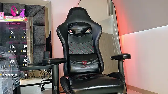 johnjaguar1  online show from March 13, 3:07 pm