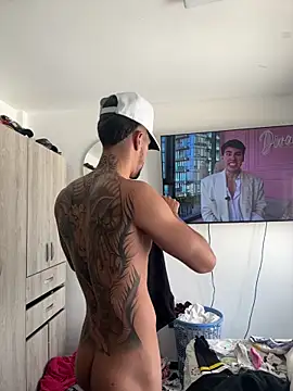  Duriel online show from February 24, 5:44 pm