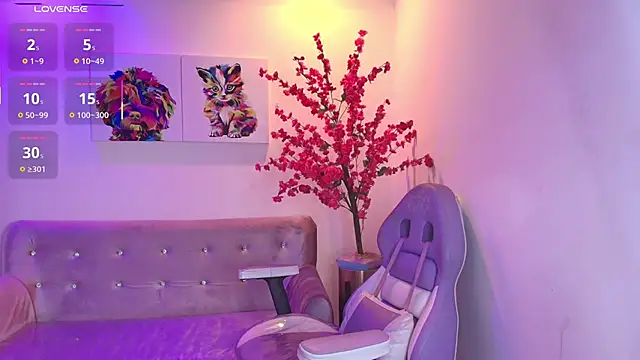 Snapshot of Summer_miller chatting on April 27, 11:41 am Summer miller online show from April 27, 11:41 am