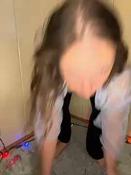 Snapshot of allnaturalmermaid chatting on October 28, 3:25 pm allnaturalmermaid online show from October 28, 3:25 pm