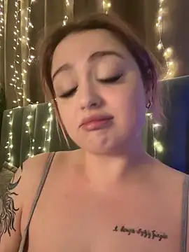 KellyMoors online show from February 24, 2:20 am