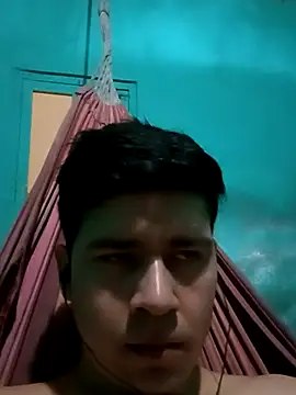 Snapshot of Travieso_loco9 chatting on October 6, 4:26 pm Travieso loco9 online show from October 6, 4:26 pm