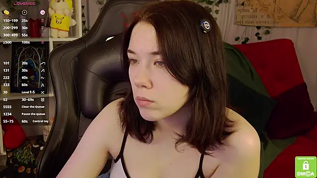 Kelly foox online show from March 2, 11:17 am