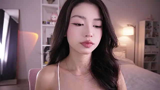 yourlittlesunrise  online show from August 7, 5:53 am