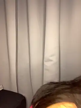 Alana Martinez  online show from April 16, 5:19 am