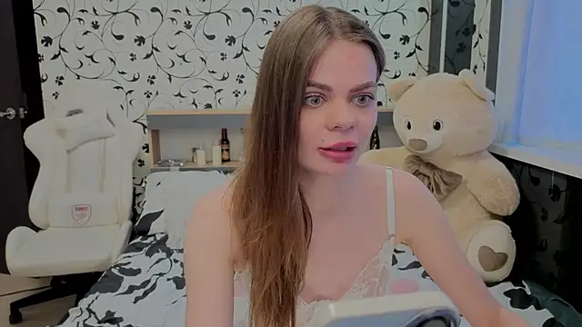 xAlisontiny online show from April 6, 4:46 am