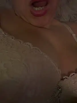 Daiana Andra online show from March 18, 10:13 pm