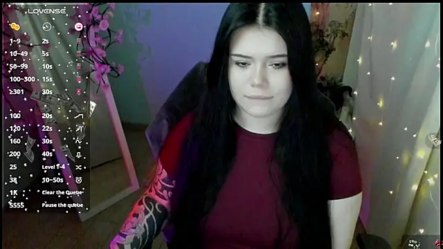 Snapshot of Mona_Esty chatting on April 26, 6:11 am Mona Esty online show from April 26, 6:11 am
