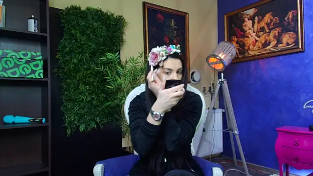 nicolepalmer online show from March 27, 10:37 am