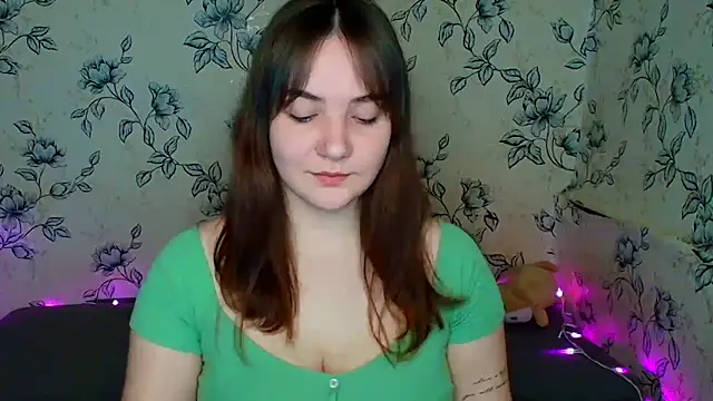 Snapshot of OliviaMontgommery chatting on April 25, 11:57 am OliviaMontgommery online show from April 25, 11:57 am