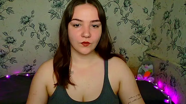 Snapshot of OliviaMontgommery chatting on May 8, 9:03 am OliviaMontgommery online show from May 8, 9:03 am
