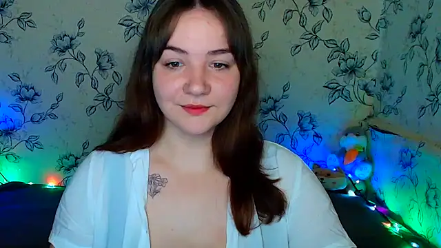 Snapshot of OliviaMontgommery chatting on May 26, 1:51 pm OliviaMontgommery online show from May 26, 1:51 pm