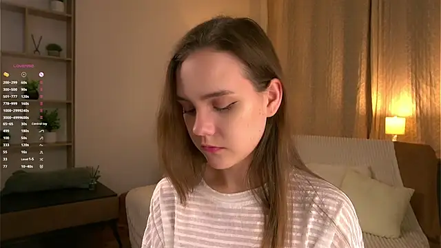 SweetSaraPie online show from March 26, 6:02 pm