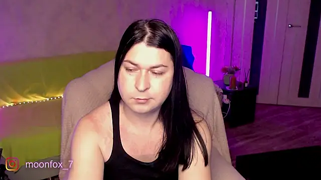 micromouse mo online show from February 11, 9:31 pm