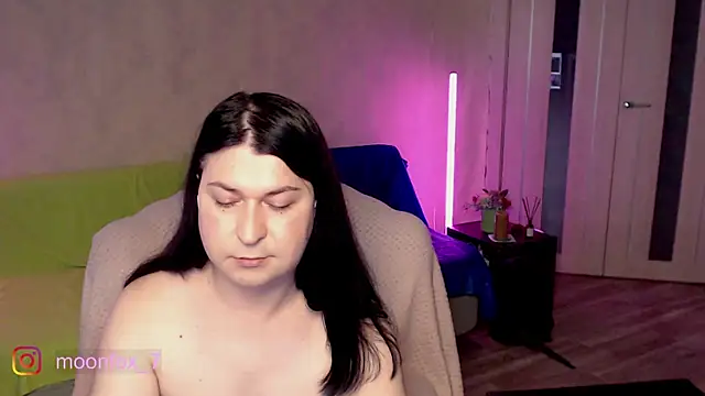 micromouse mo online show from April 5, 2:14 pm