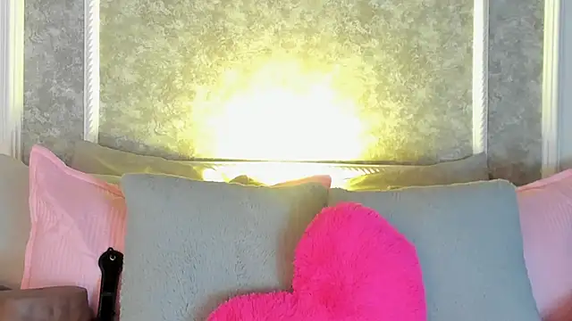  victoriaa  lois online show from November 2, 1:19 am