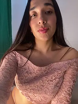 Snapshot of SabrinaEvanss_ chatting on March 2, 8:37 pm SabrinaEvanss online show from March 2, 8:37 pm