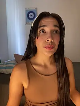 Snapshot of SabrinaEvanss_ chatting on April 21, 7:06 pm SabrinaEvanss online show from April 21, 7:06 pm