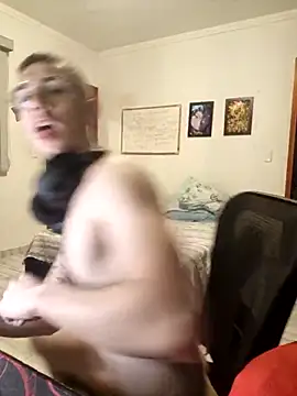 Snapshot of SweetGoodBoy22 chatting on November 15, 12:41 am SweetGoodBoy22 online show from November 15, 12:41 am