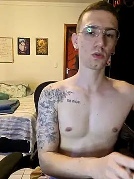 SweetGoodBoy22 online show from November 18, 11:15 pm