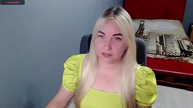 Snapshot of Ledi_Catherin chatting on July 27, 7:21 pm Ledi Catherin online show from July 27, 7:21 pm