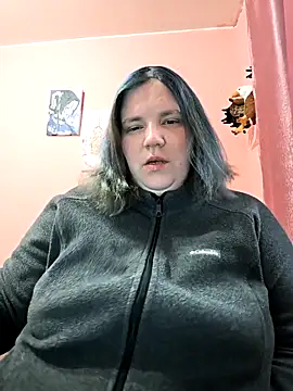  alexandra ray  online show from April 29, 9:46 am