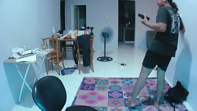 Snapshot of latexidn chatting on December 2, 3:51 pm latexidn online show from December 2, 3:51 pm