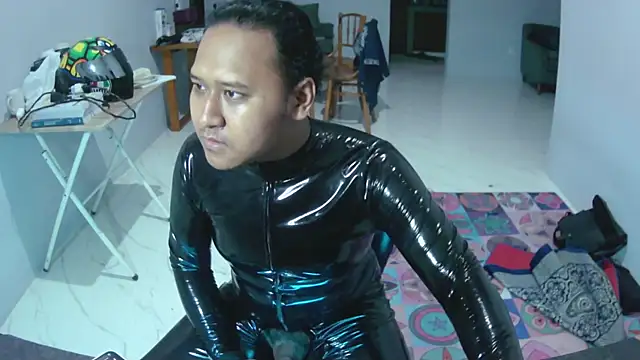 Snapshot of latexidn chatting on February 27, 10:32 pm latexidn online show from February 27, 10:32 pm