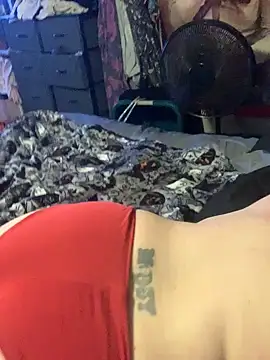 needgoodluv online show from November 13, 6:07 pm