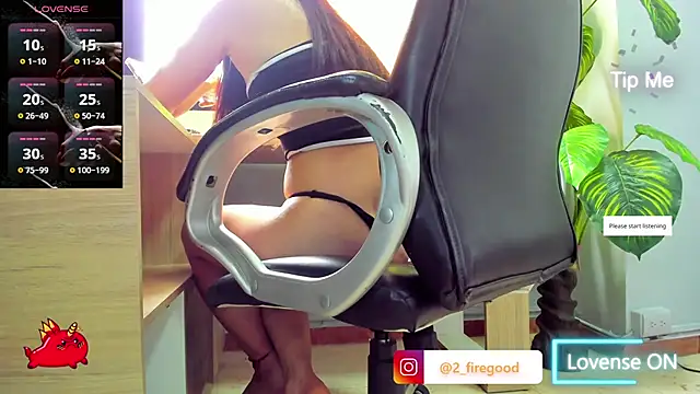 Snapshot of 2_fire chatting on November 19, 7:36 pm 2 fire online show from November 19, 7:36 pm