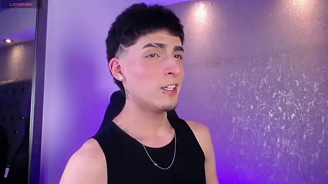 MateoMitchell online show from April 9, 3:39 am