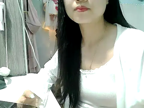 Snapshot of Bellazza039 chatting on July 1, 3:56 pm Bellazza039 online show from July 1, 3:56 pm
