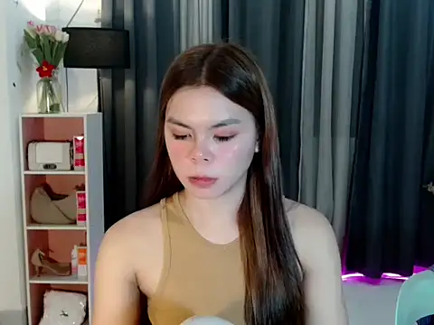 Snapshot of buttycamillex chatting on July 1, 5:56 pm buttycamillex online show from July 1, 5:56 pm
