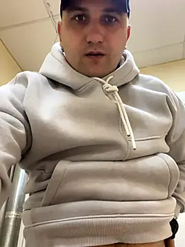 Mahrovmaxim online show from November 13, 7:40 am