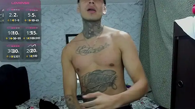 tyler oconnor online show from October 11, 7:12 pm