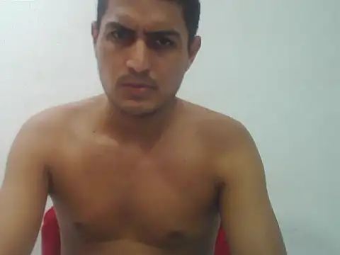 Snapshot of cerdo14562 chatting on June 12, 2:32 am cerdo14562 online show from June 12, 2:32 am