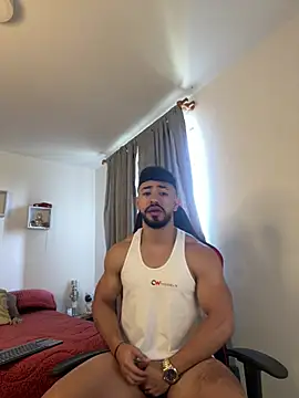 Ezzio Scolaro online show from March 28, 2:49 pm