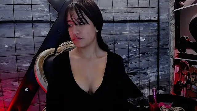 Lily Walker online show from October 16, 12:06 pm
