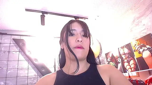 Lily Walker online show from October 19, 11:55 am