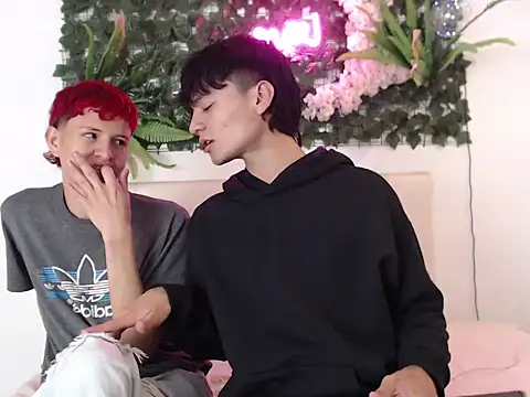 alex russo   online show from November 8, 4:01 am