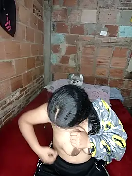 Snapshot of Agatha_milk24 chatting on October 21, 4:30 pm Agatha milk24 online show from October 21, 4:30 pm