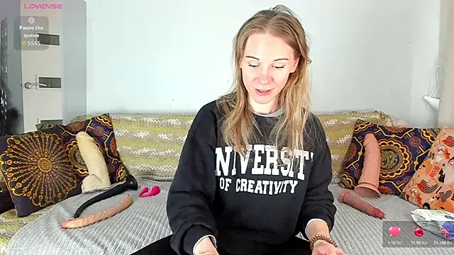 Amalia Mio online show from April 17, 10:18 am