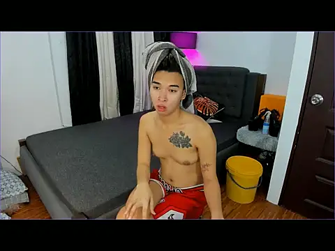 Yourdreamgoddess online show from February 20, 1:33 pm