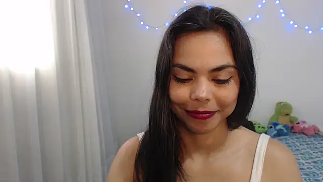 ms megan shadow online show from April 8, 8:53 pm