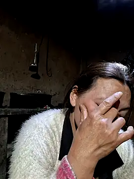 miomio-12 online show from March 19, 2:54 pm