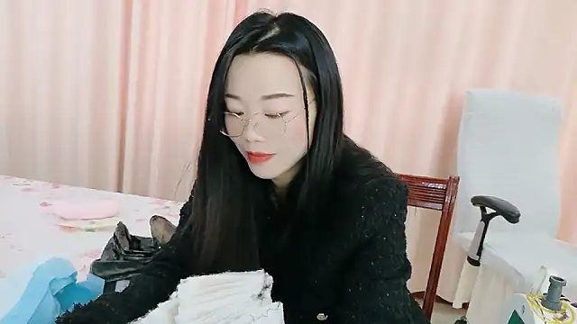 CCOO520 online show from November 5, 3:50 am